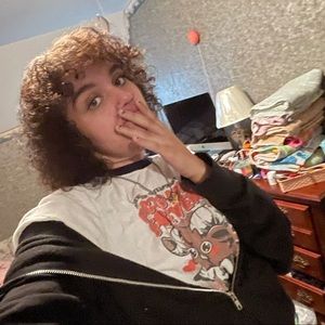 Meet your Posher, Michaela